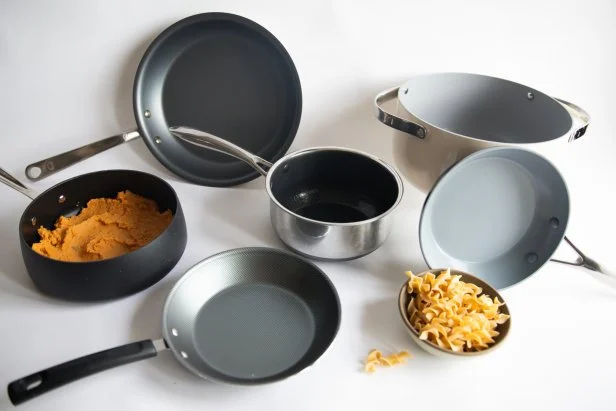 HEXCLAD cookware set with hybrid technology and modern design.