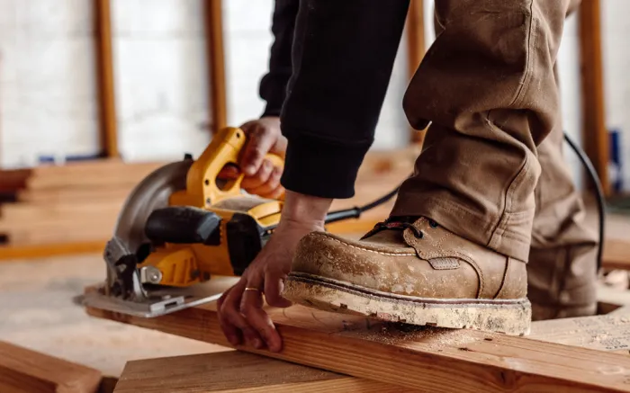 BRUNT Workwear boots designed for durability and comfort for tough jobs.