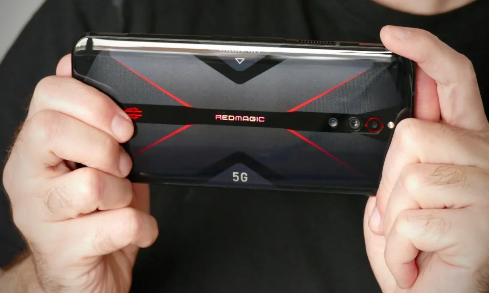 Redmagic 2025 gaming smartphone review with high-refresh display and RGB lighting.