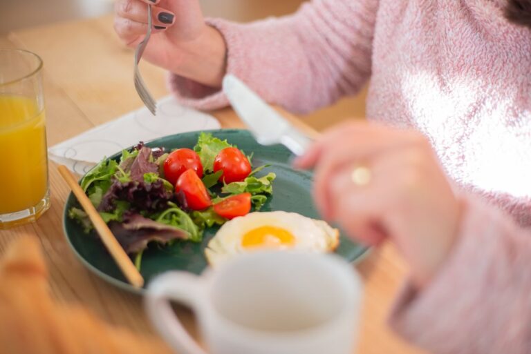 Women’s 180-Day Diet: 10 Daily Routine Tips